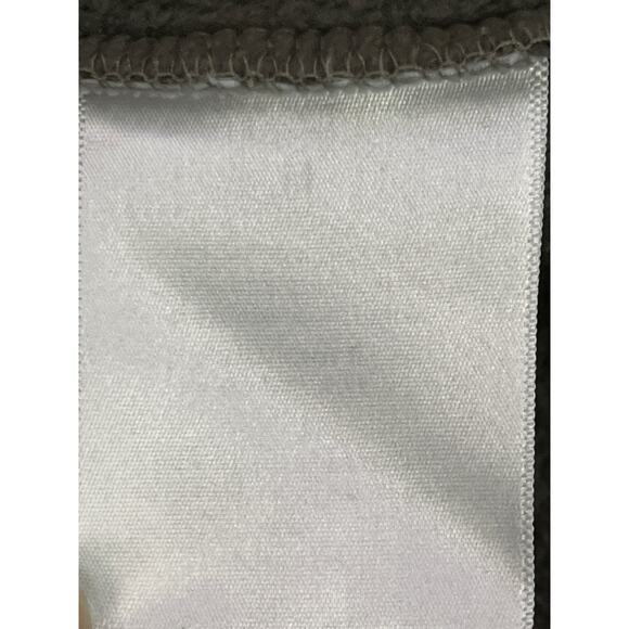 Fear Of God Essentials Crewneck Sweatshirt Taupe Gray Logo Size M - Picture 9 of 9